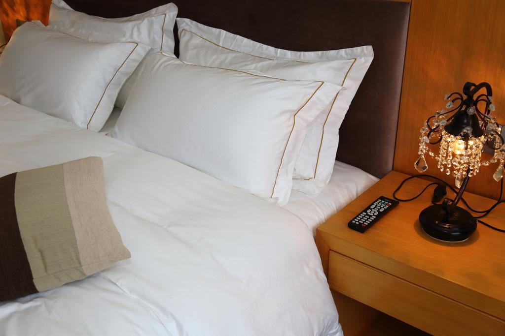Panshan Tingquan Tuwo Holiday Resort Лэшань Номер фото