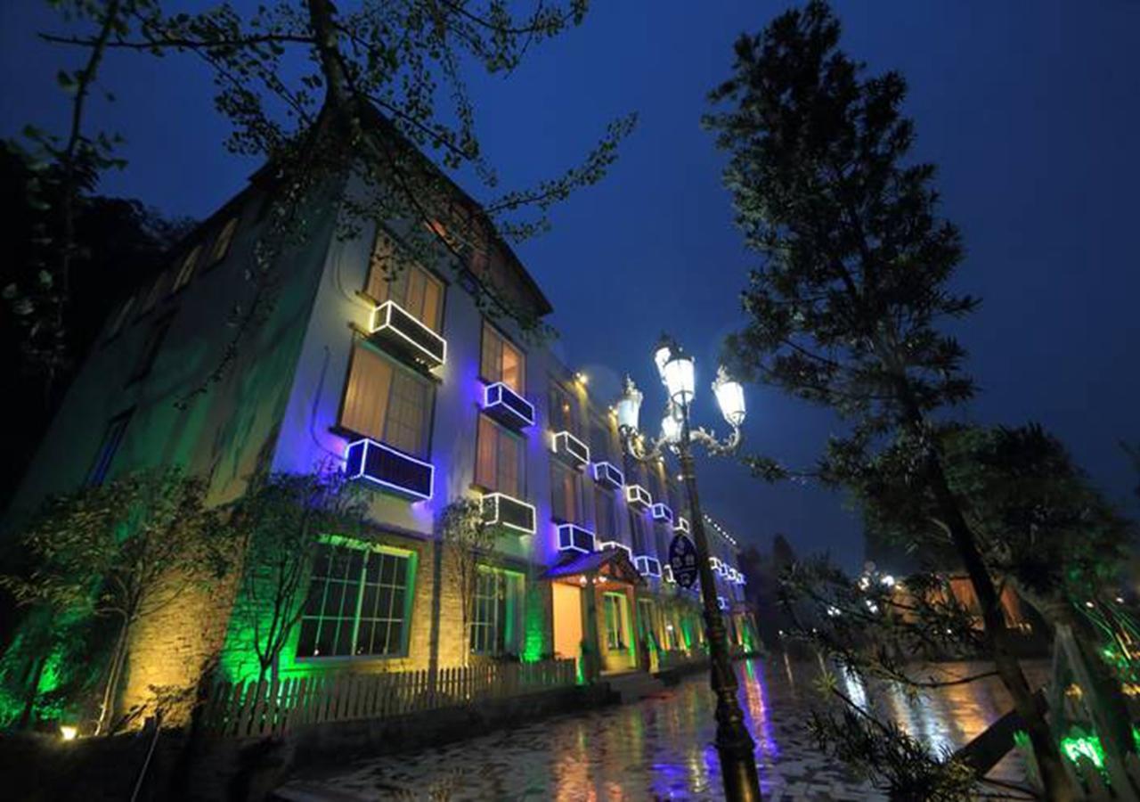 Panshan Tingquan Tuwo Holiday Resort Лэшань Экстерьер фото